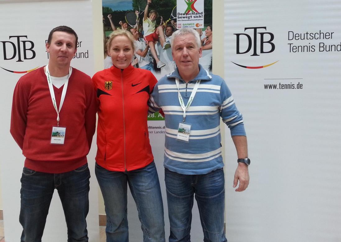 v.l. Vilislav Vassilev (Willi), DTB Fedcup Trainerin Barbara Rittner, Jürgen Ismar